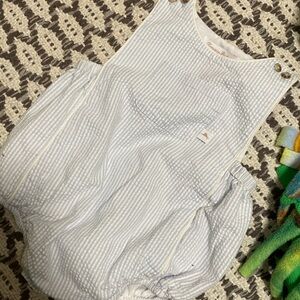 Never worn Tommy Bahama Seersucker Romper Blue White Striped Nautical, 3-6mo